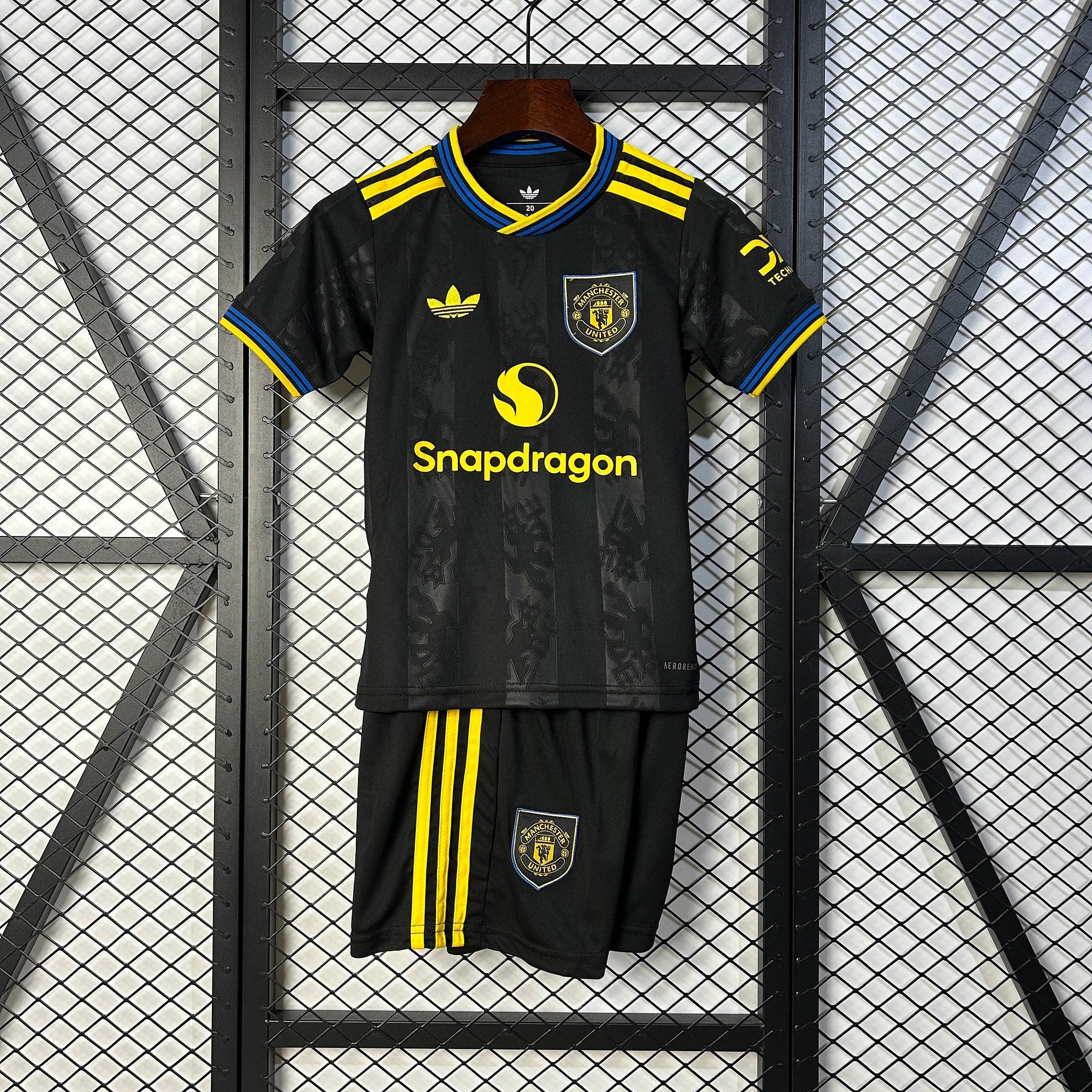 2025/2026 Manchester United Third Away Football Shirt  Kids Size